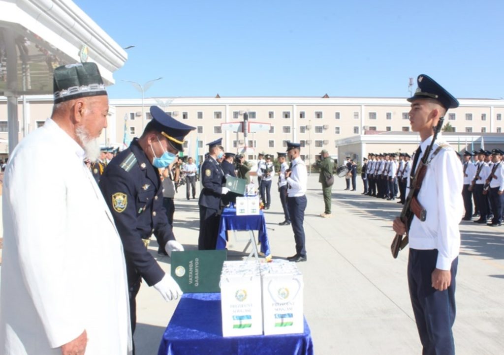 Onalarning rus shaxsiy fotosuratlari oral seks cumshot veo tomoq korinishi